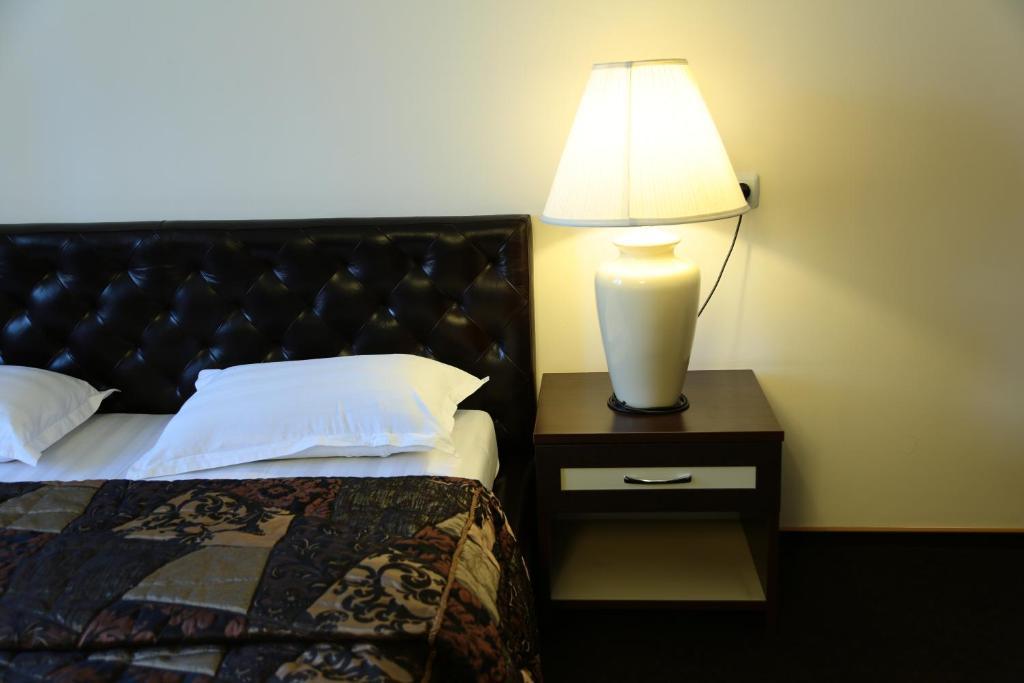 Salem On Samal Hotel Almaty Room photo